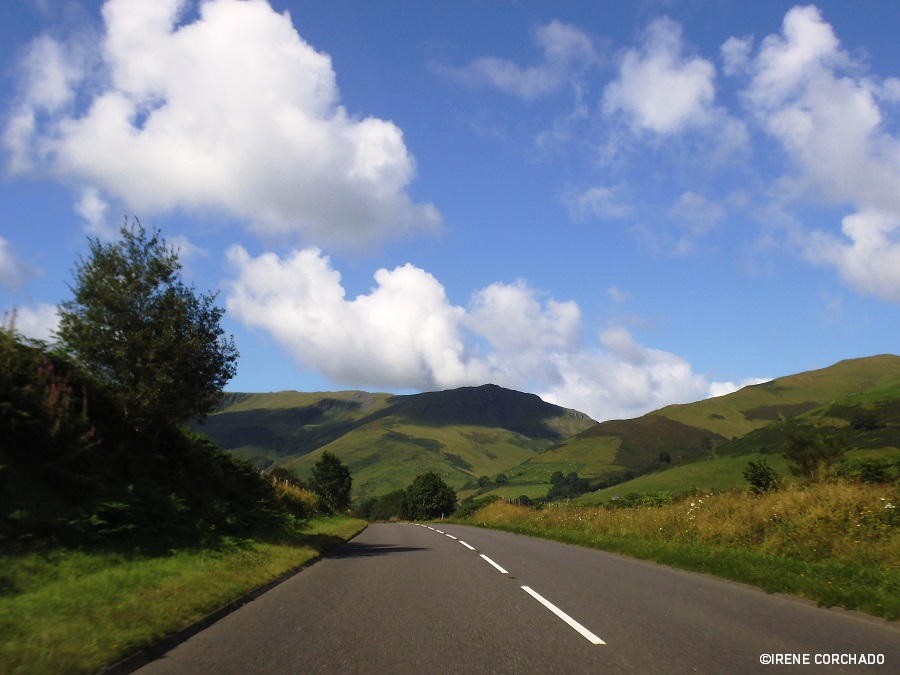 guia para conducir por inglaterra, gales y escocia_ single carriageway en gales